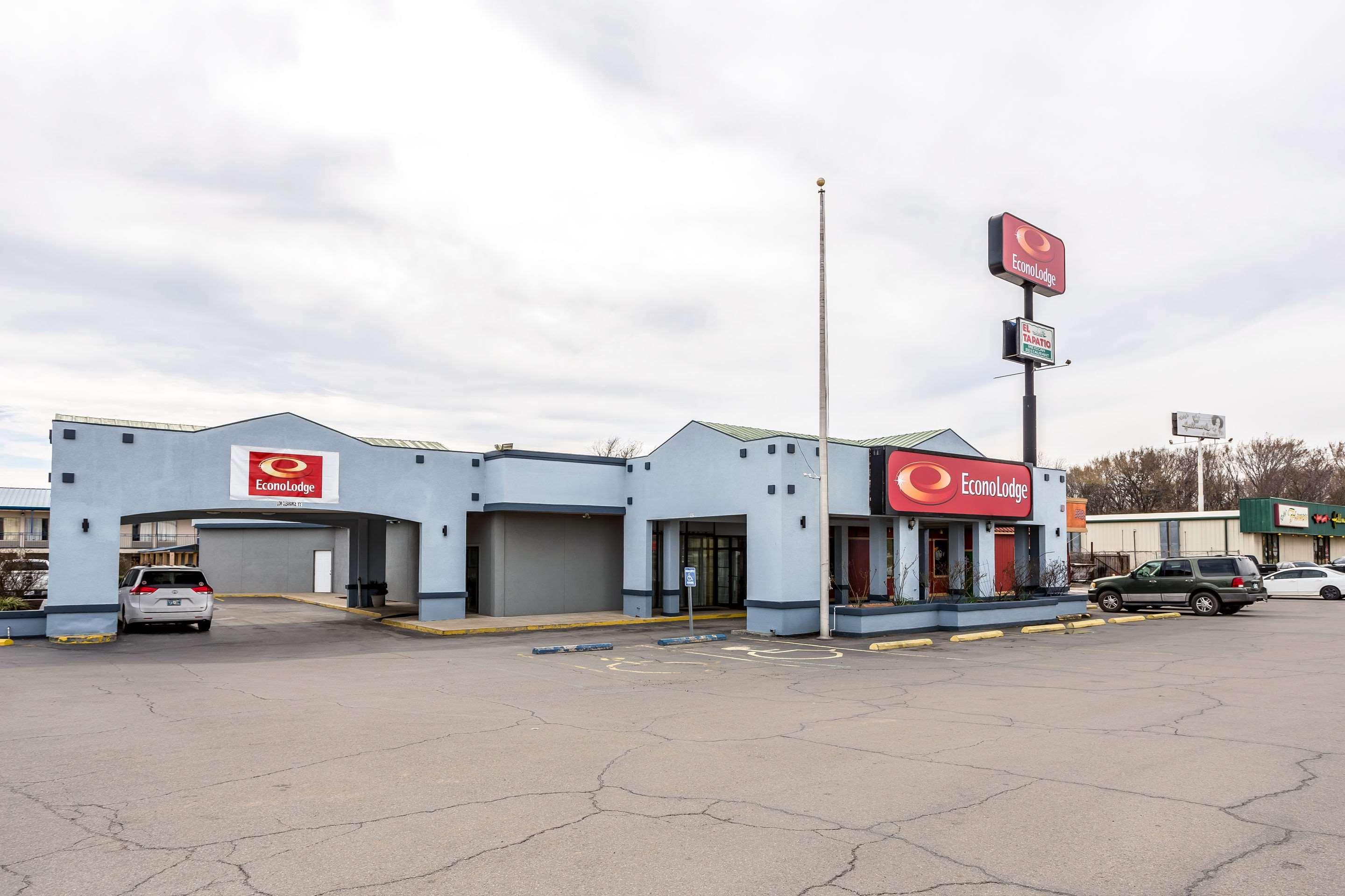Econo Lodge Durant Exteriör bild